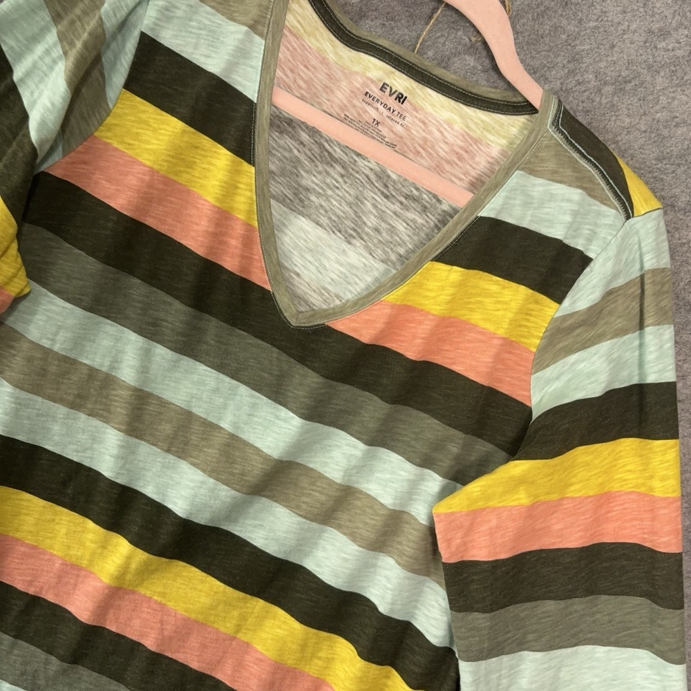Evri Everyday Tee Women 1X Multicolor Striped Lightweight Super Soft Relaxed Fit